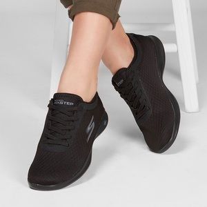 SKECHERS Go Step Lite - Persistence Sneakers
